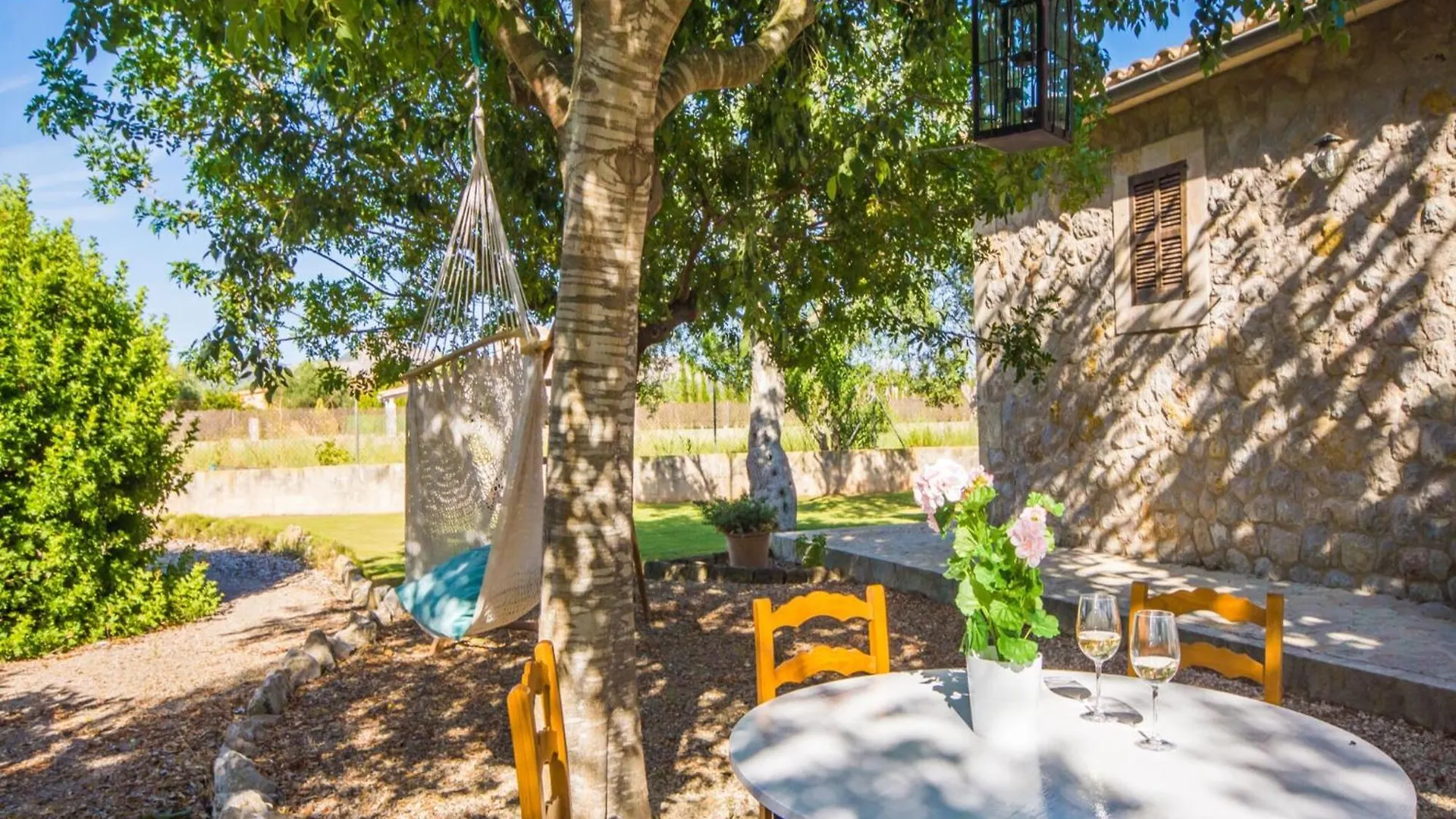 Apartment In Majorca Near Beach Alcudia  Semesterbostad